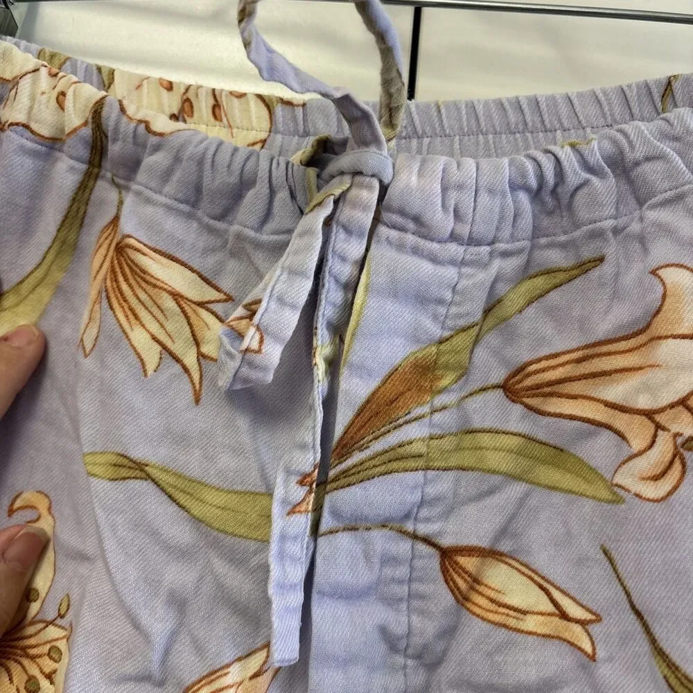 Unbranded these women